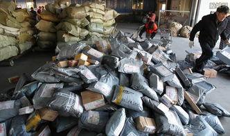 快递驿站吃瓜,见证邻里间的“吃瓜”故事