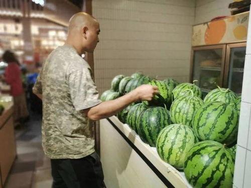 吃瓜顶包,揭秘背后惊人真相