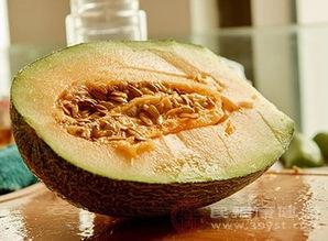 尿频的人可以吃哈密瓜吗,哈密瓜的益处与注意事项