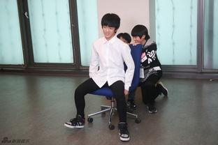 tf 家族吃瓜,吃瓜群众眼中的明星养成记